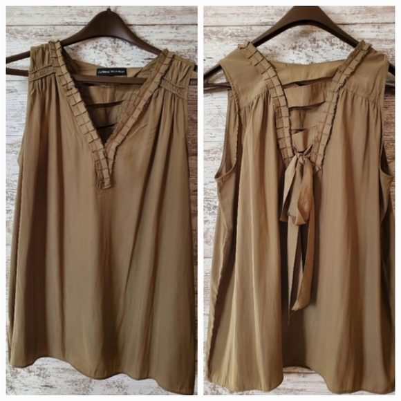 Catherine Malandrino Tops - Catherine Malandrino fringe trim criss-cross tank top